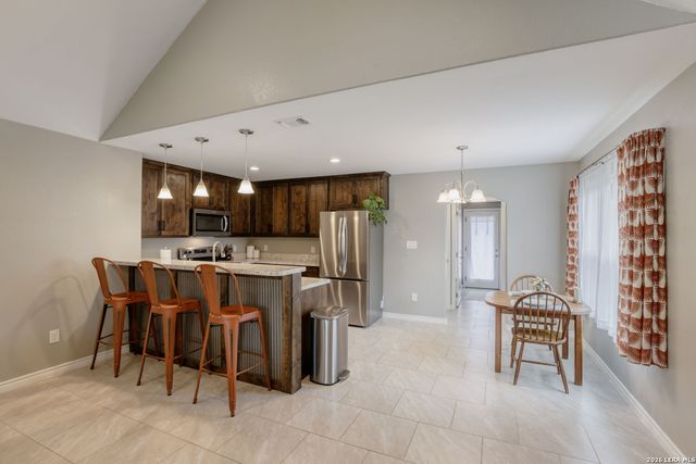 111 Alpine Ct, Spring Branch, TX 78070