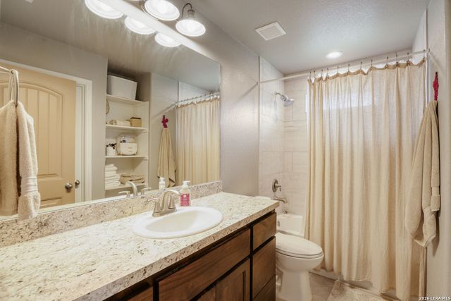 111 Alpine Ct, Spring Branch, TX 78070