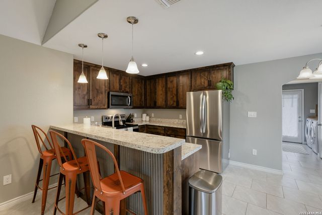 111 Alpine Ct, Spring Branch, TX 78070