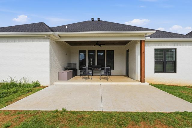 1455 Ronnie Weaver Drive, Conway, AR 72034