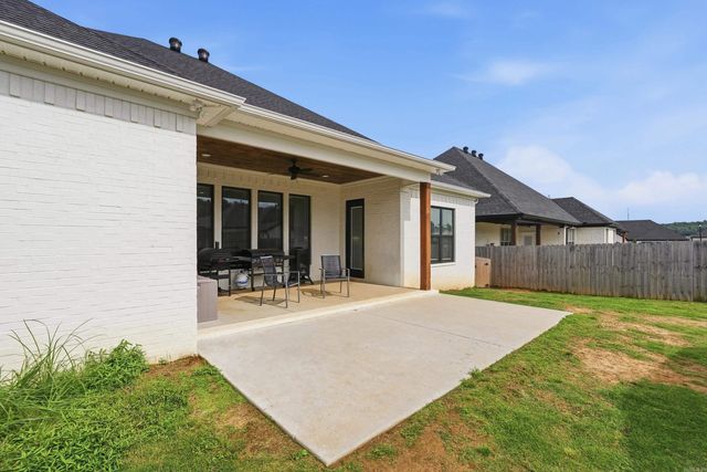 1455 Ronnie Weaver Drive, Conway, AR 72034