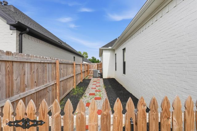 1455 Ronnie Weaver Drive, Conway, AR 72034