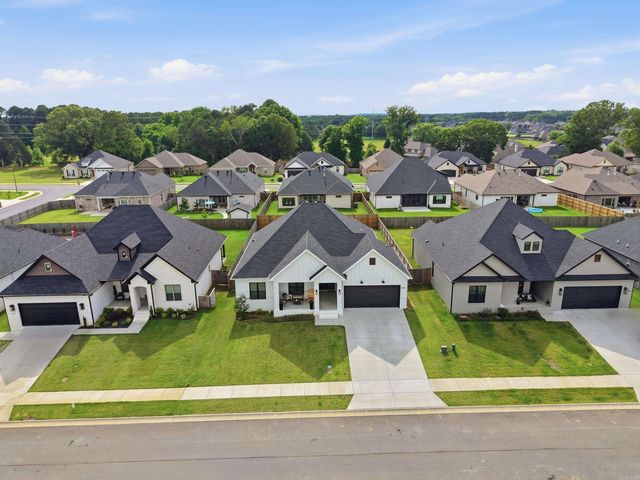 1455 Ronnie Weaver Drive, Conway, AR 72034