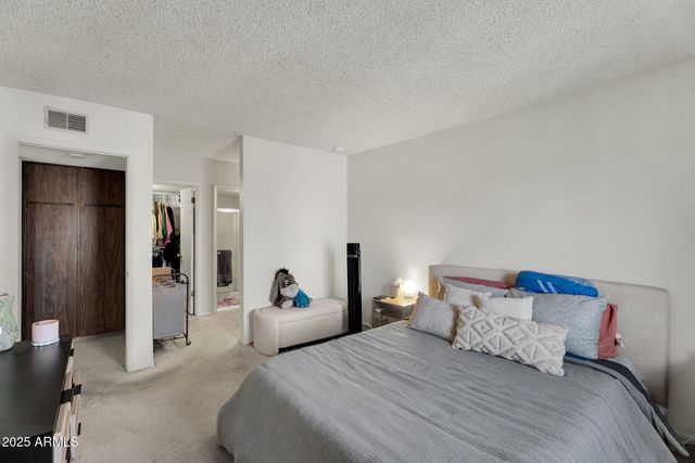 10828 N BILTMORE Drive 223, Phoenix, AZ 85029