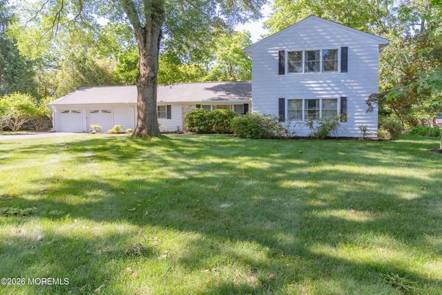 177 Kingfisher Drive, Middletown, NJ 07748