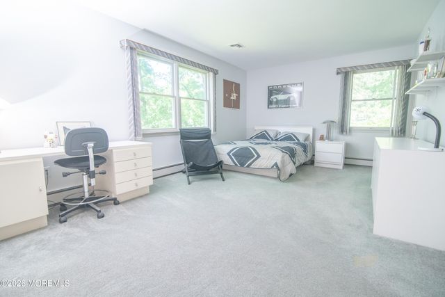 177 Kingfisher Drive, Middletown, NJ 07748