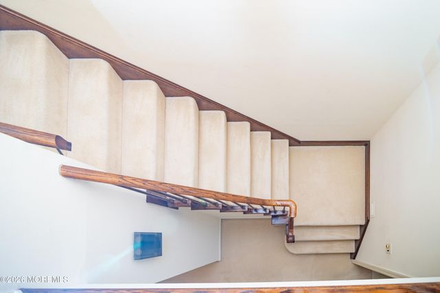 177 Kingfisher Drive, Middletown, NJ 07748