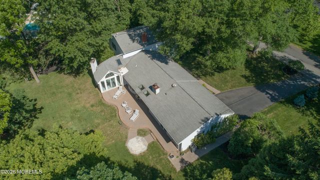 177 Kingfisher Drive, Middletown, NJ 07748