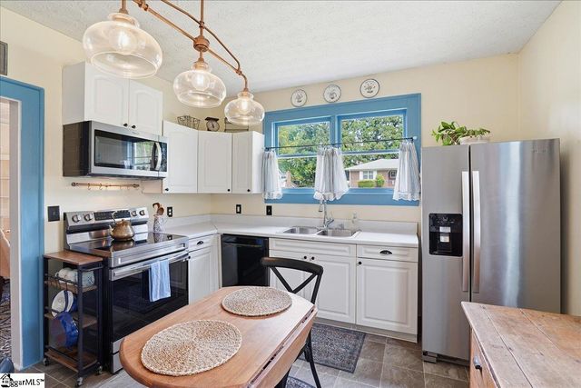 205 Myrtle Avenue, Belton, SC 29627