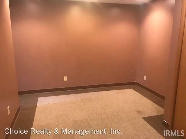 1615 S Buffstone Court, Bloomington, IN 47401