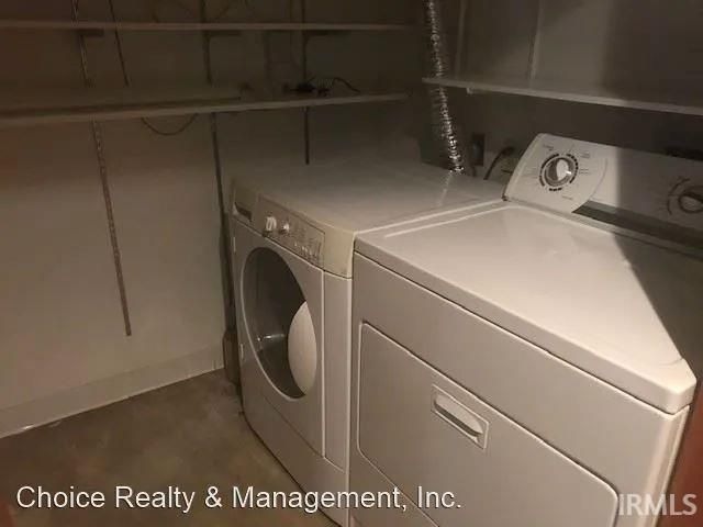 1615 S Buffstone Court, Bloomington, IN 47401