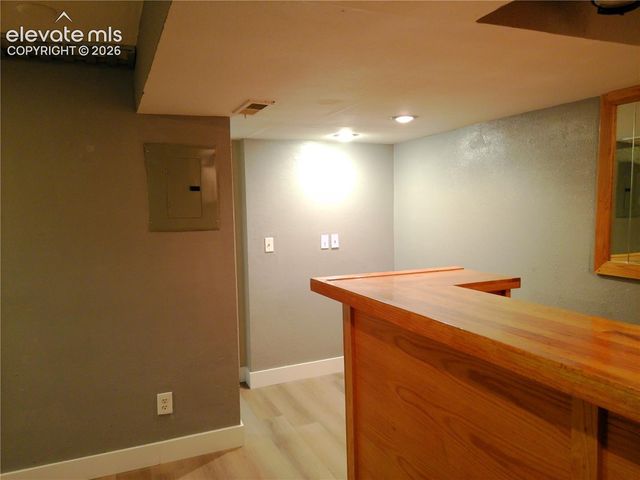 6815 Ravencrest Drive, Colorado Springs, CO 80919