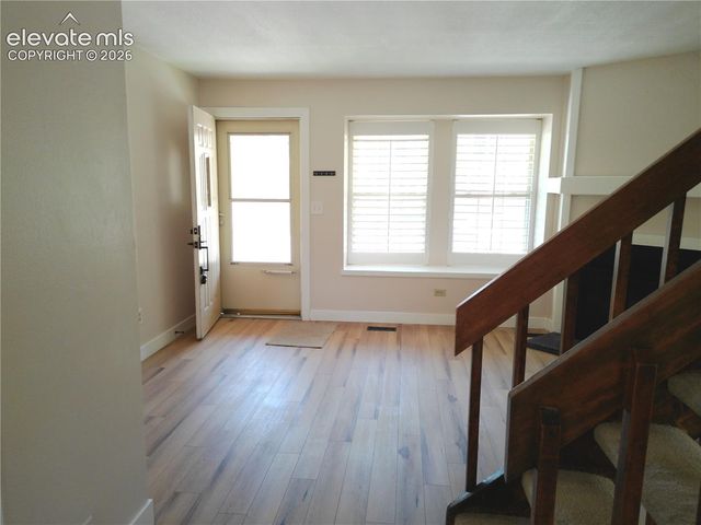 6815 Ravencrest Drive, Colorado Springs, CO 80919