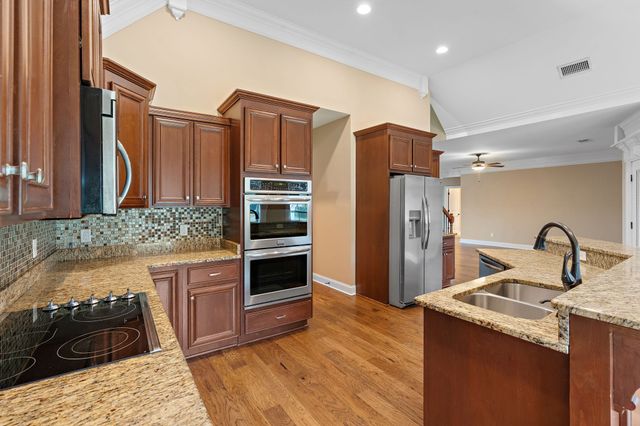 7670 Knobdate Rd, Smyrna, TN 37167