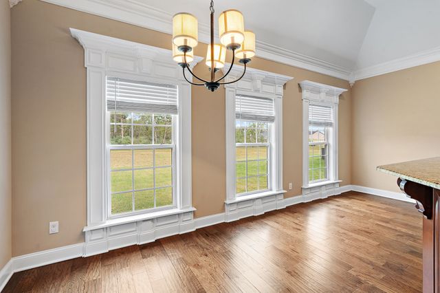 7670 Knobdate Rd, Smyrna, TN 37167