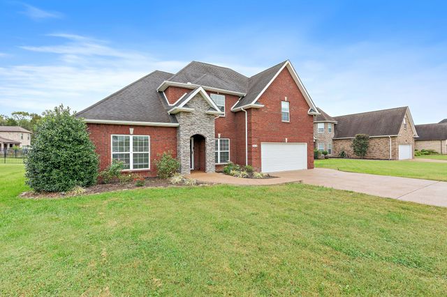 7670 Knobdate Rd, Smyrna, TN 37167