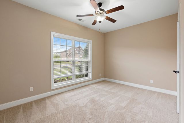 7670 Knobdate Rd, Smyrna, TN 37167