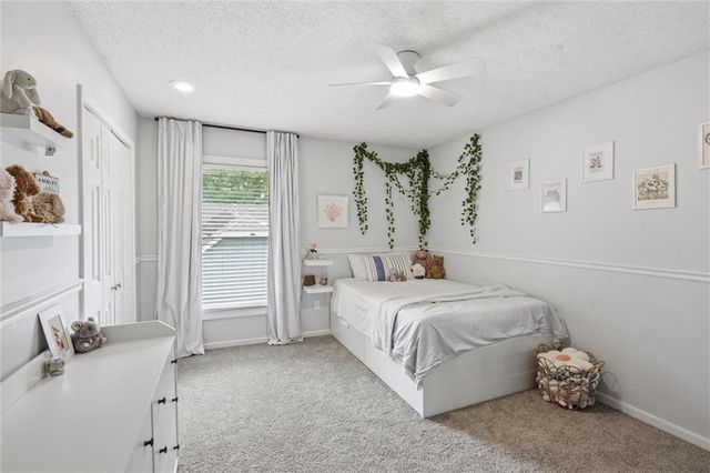 11904 Aberdeen Road, Leawood, KS 66209