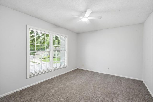 11904 Aberdeen Road, Leawood, KS 66209
