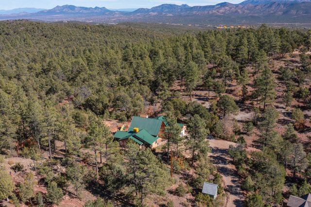 116 SANDIA CREST Road, Sandia Park, NM 87047