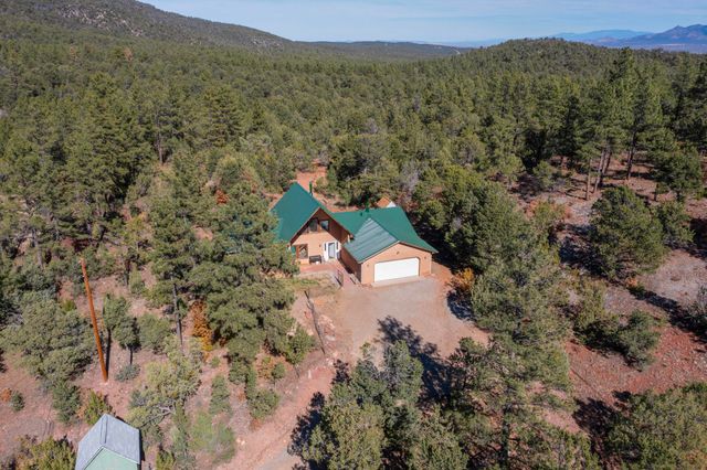 116 SANDIA CREST Road, Sandia Park, NM 87047