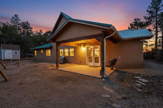 116 SANDIA CREST Road, Sandia Park, NM 87047