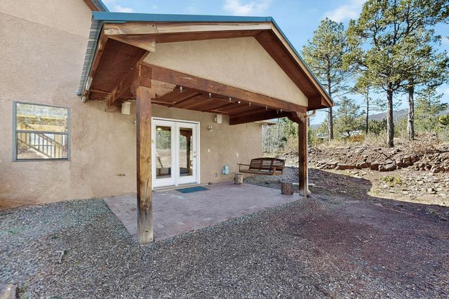 116 SANDIA CREST Road, Sandia Park, NM 87047