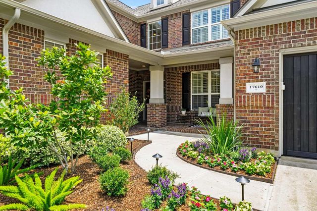 17610 Strackfield Lane, Tomball, TX 77377