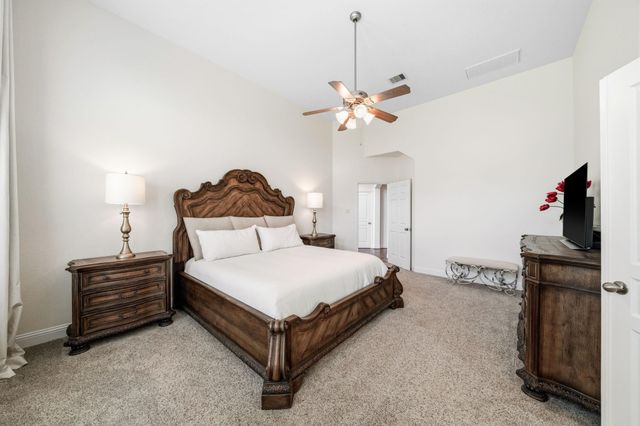 17610 Strackfield Lane, Tomball, TX 77377