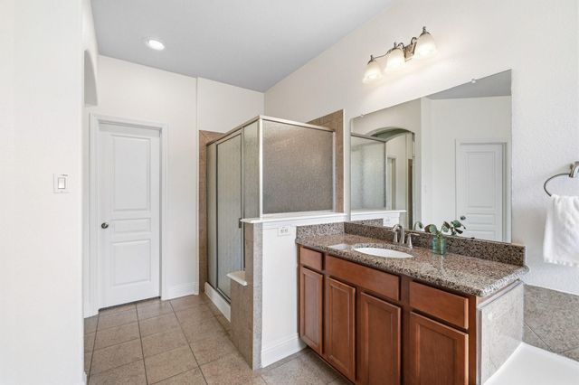 17610 Strackfield Lane, Tomball, TX 77377