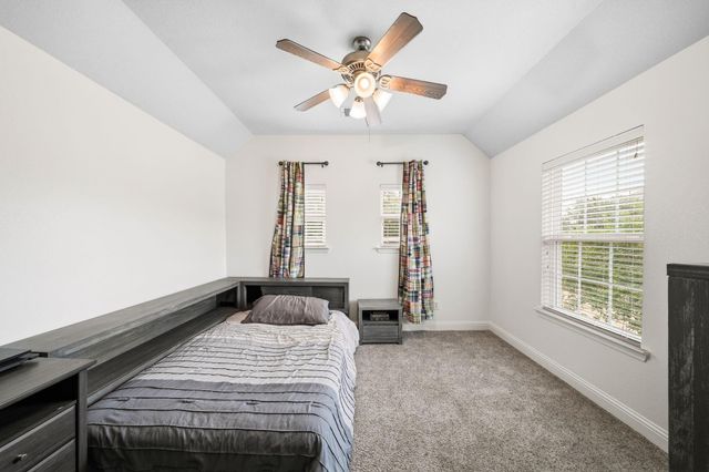 17610 Strackfield Lane, Tomball, TX 77377