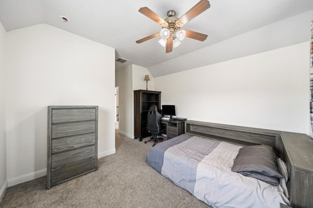 17610 Strackfield Lane, Tomball, TX 77377