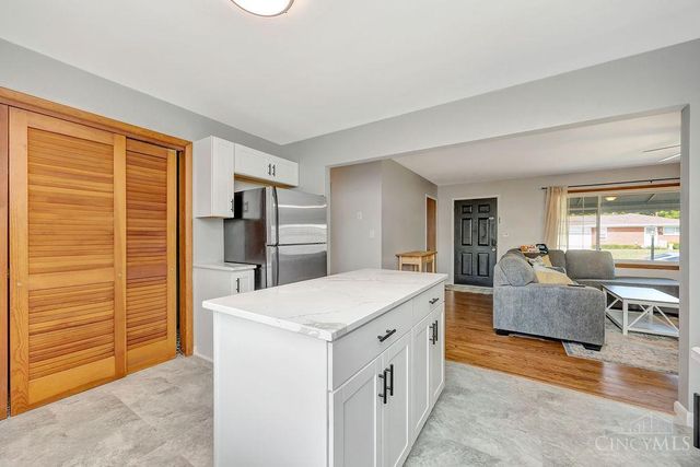 905 Kensington Street, Middletown, OH 45044