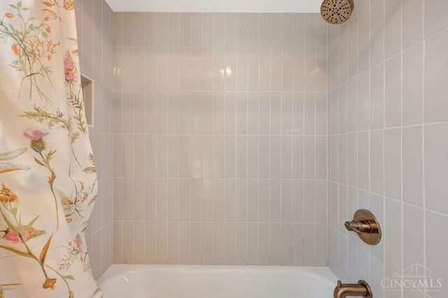 905 Kensington Street, Middletown, OH 45044