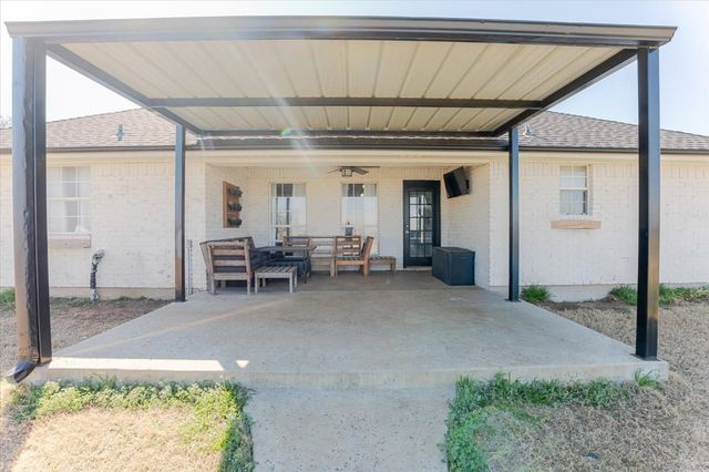 4600 Lone Star Road, Poolville, TX 76487