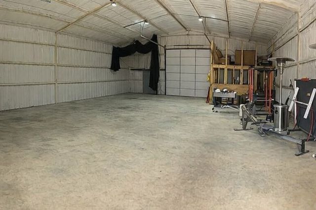 4600 Lone Star Road, Poolville, TX 76487