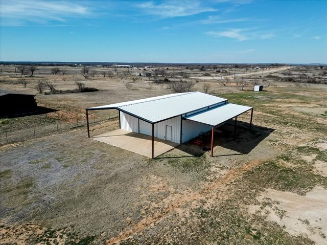 4600 Lone Star Road, Poolville, TX 76487