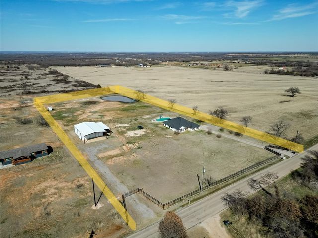 4600 Lone Star Road, Poolville, TX 76487