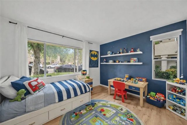 21370 Nandina Lane 103, Newhall, CA 91321