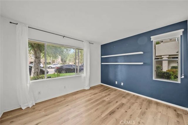 21370 Nandina Lane 103, Newhall, CA 91321