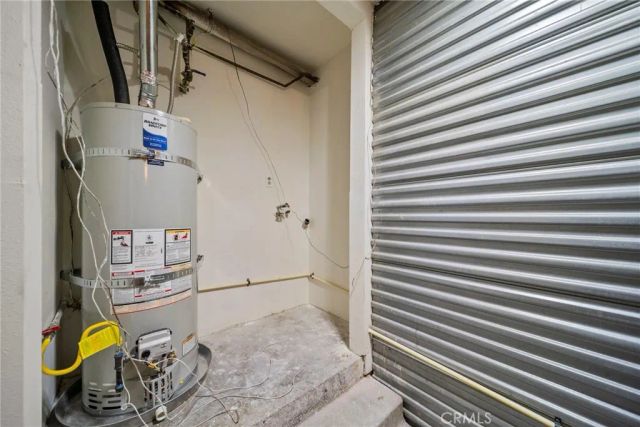 21370 Nandina Lane 103, Newhall, CA 91321