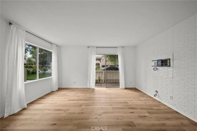 21370 Nandina Lane 103, Newhall, CA 91321