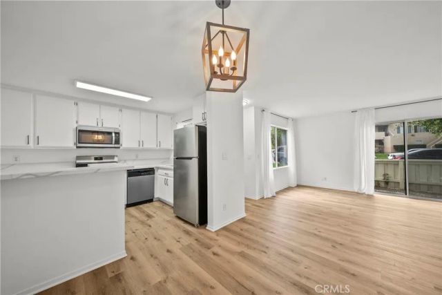 21370 Nandina Lane 103, Newhall, CA 91321