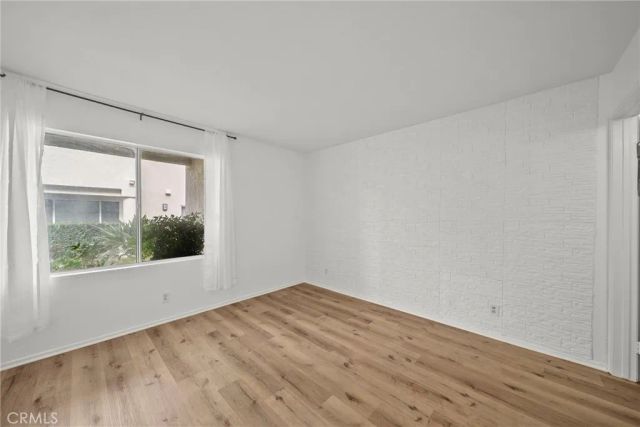 21370 Nandina Lane 103, Newhall, CA 91321