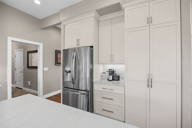 1340 Salm Drive, North Liberty, IA 52317