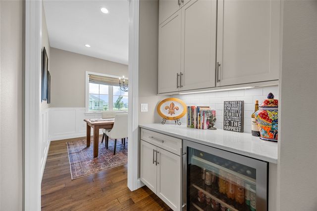 1340 Salm Drive, North Liberty, IA 52317