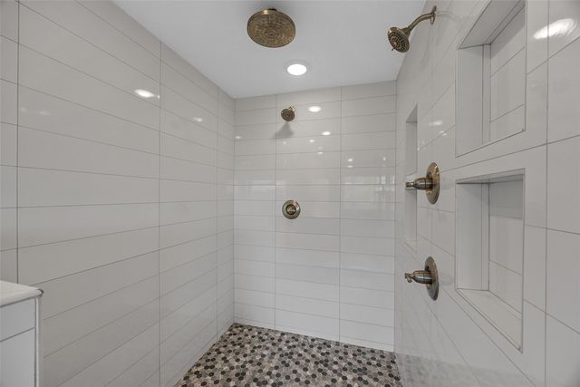 1340 Salm Drive, North Liberty, IA 52317