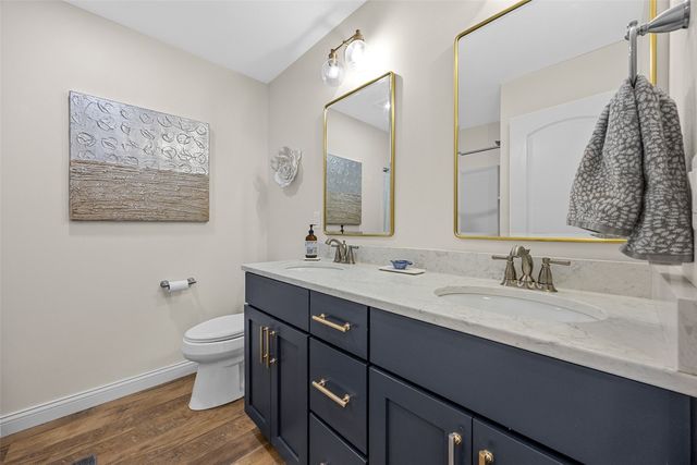 1340 Salm Drive, North Liberty, IA 52317