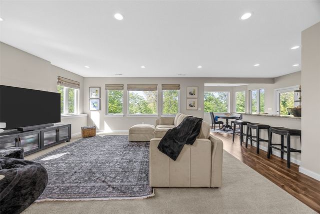 1340 Salm Drive, North Liberty, IA 52317
