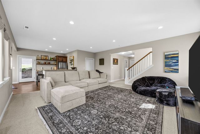 1340 Salm Drive, North Liberty, IA 52317